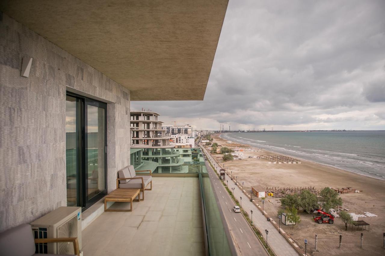 Luxury Promenada Apartment - Frontal Beachfront Mamaia Nord Năvodari Buitenkant foto