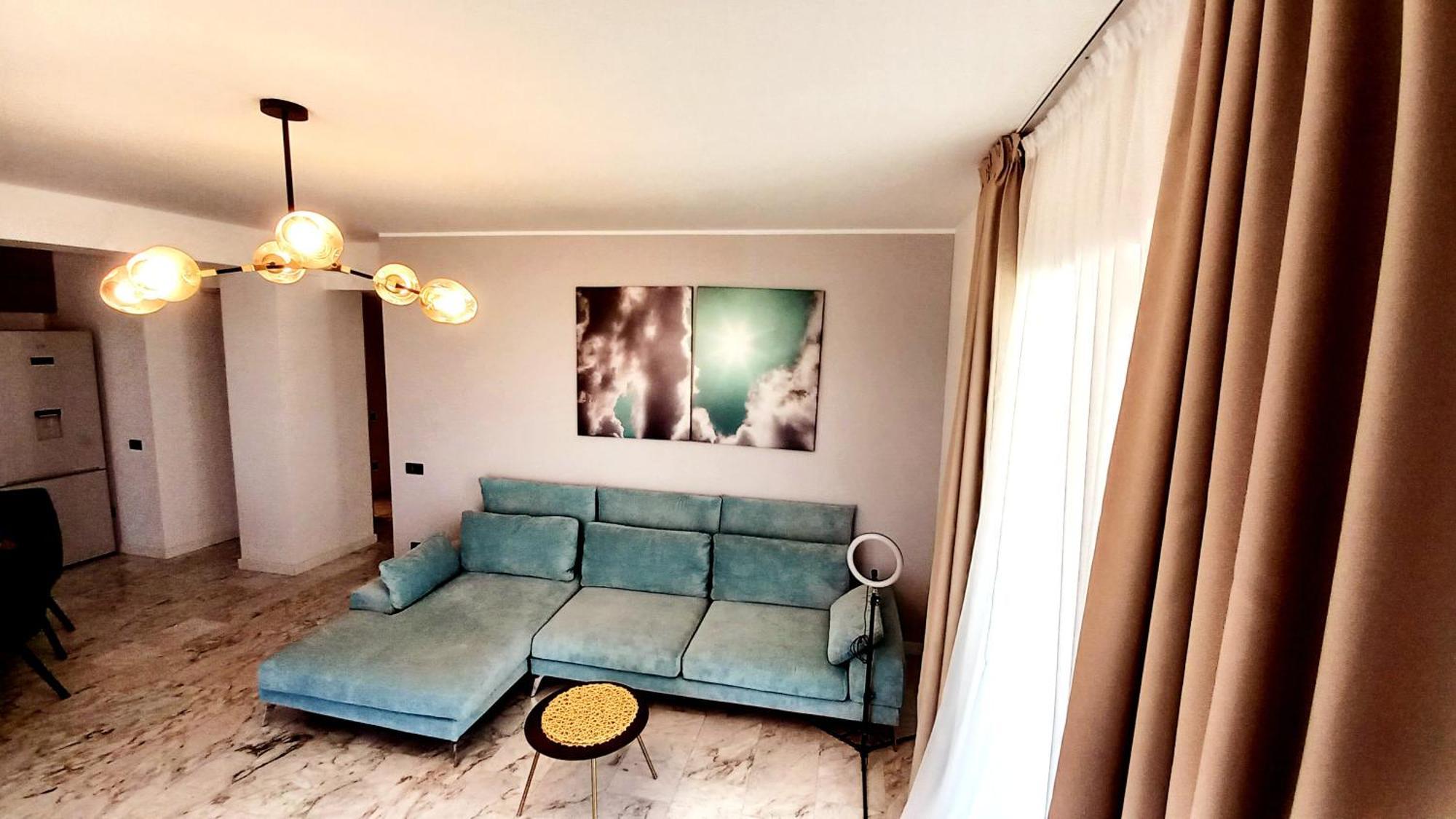 Luxury Promenada Apartment - Frontal Beachfront Mamaia Nord Năvodari Buitenkant foto