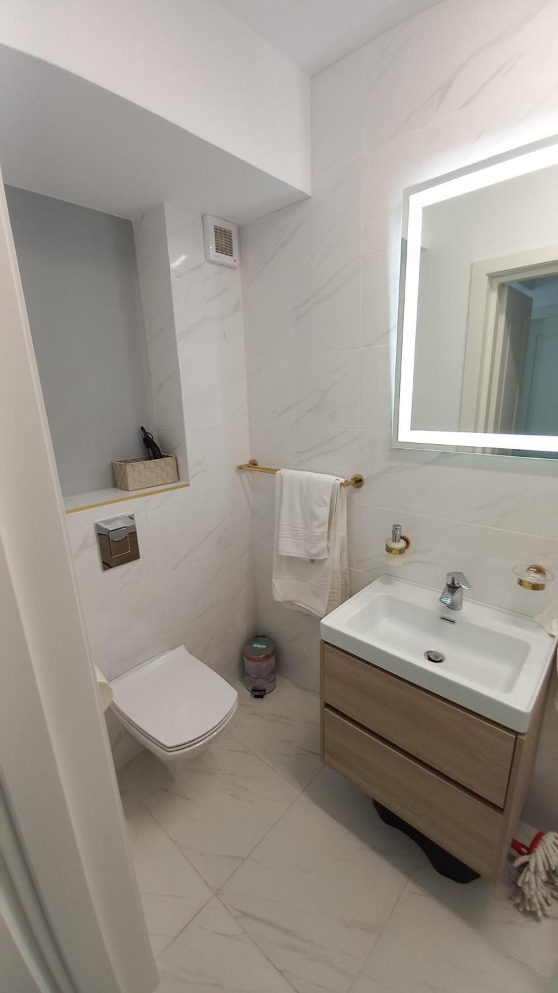 Luxury Promenada Apartment - Frontal Beachfront Mamaia Nord Năvodari Buitenkant foto